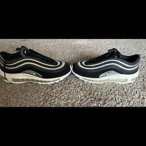 Womens Air Max 97’s